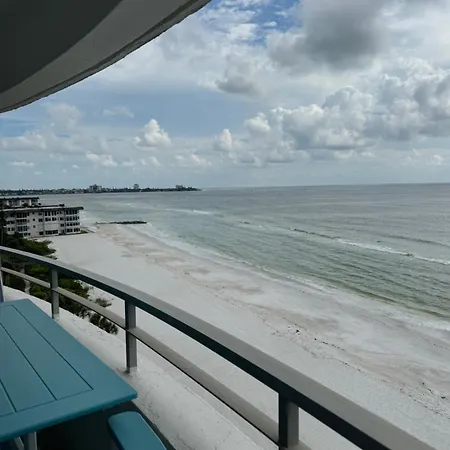 Water Front Condo - Lido Beach